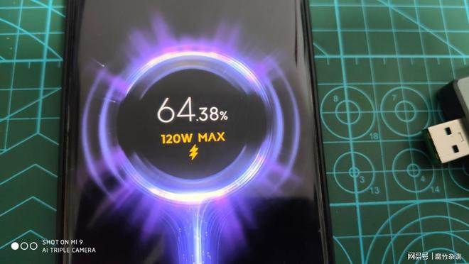 具——酷态科10号超级电能充澳门新葡京网页中年男人的新玩(图6)